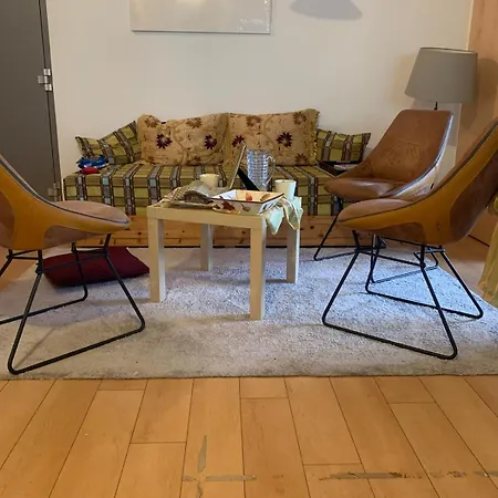 Schoenes Im Zentrumkehl דירה *